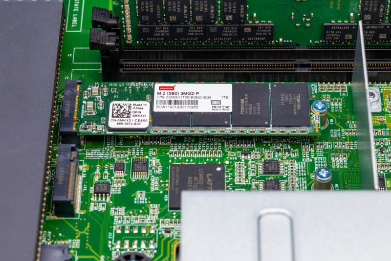 Dell EMC VEP4600 M.2 SATA SSD 1
