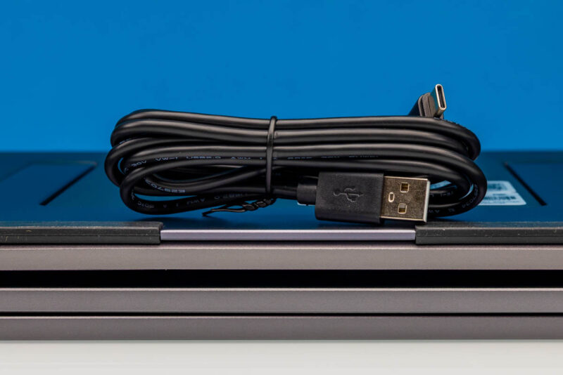 KYY X90D Portable Monitor USB Type A To USB Type C Cable 1