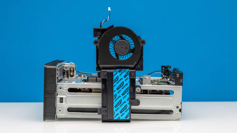 Lenovo ThinkStation P3 Ultra SFF G2 Fan 4