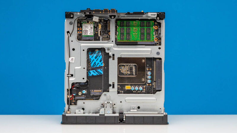 Lenovo ThinkStation P3 Ultra SFF G2 Inside 8