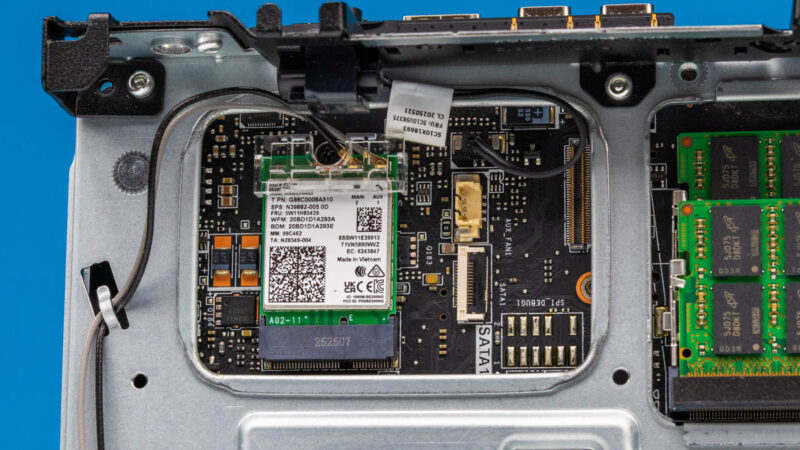 Lenovo ThinkStation P3 Ultra SFF G2 WiFi Card 1