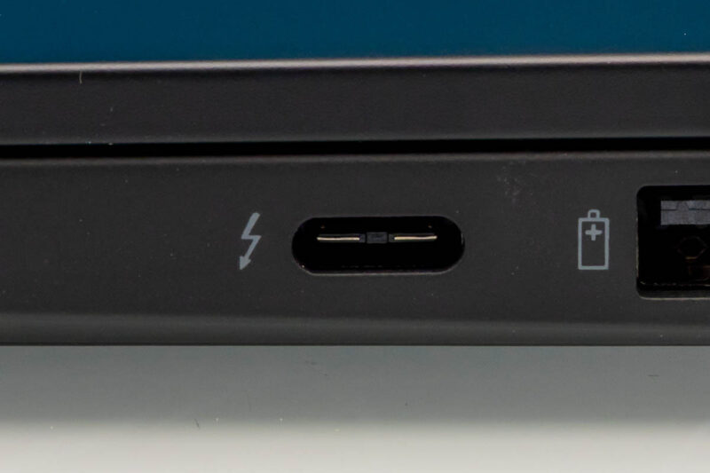 Lenovo ThinkPad X1 Carbon Gen 14-USB Type-C Thunderbolt 4 Port