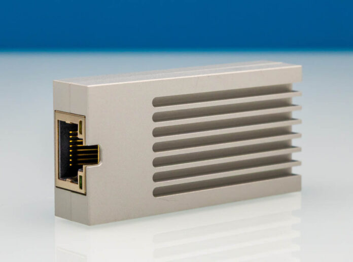 wisdPi USB 10GbE Adapter-Top Angled 1 wisdPi USB 10GbE Adapter-Top Angled 1