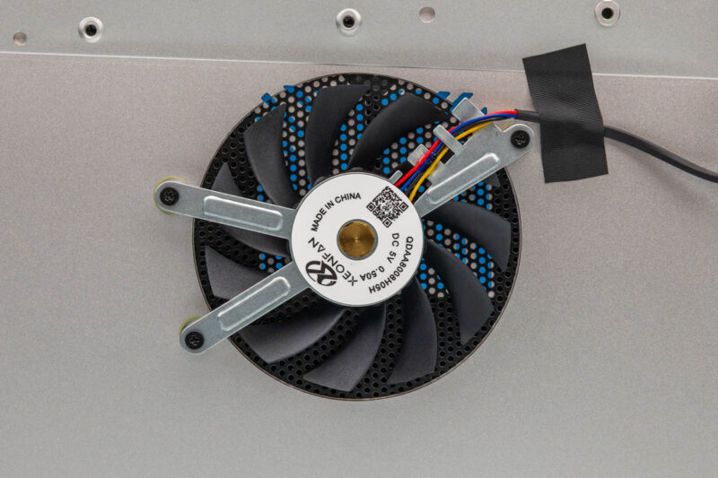 Bosgame M5 AI Mini Desktop Ryzen AI Max+ 395-Fan 1