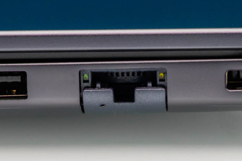 Dell P514260-RJ45 Ethernet Port 1