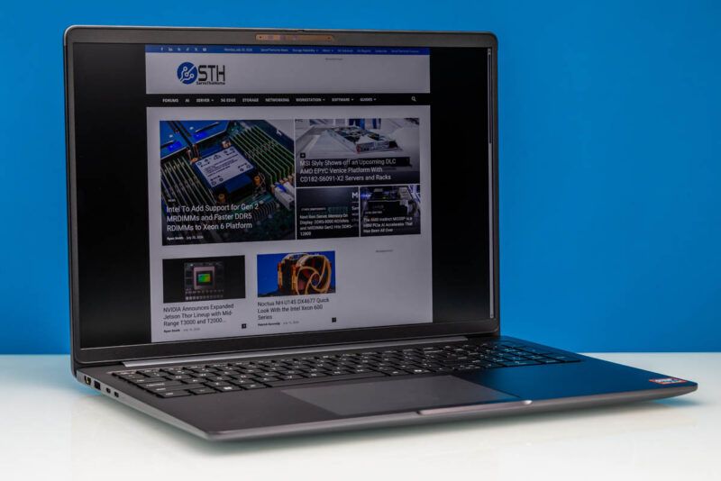 Dell P516265-Front Angled 4