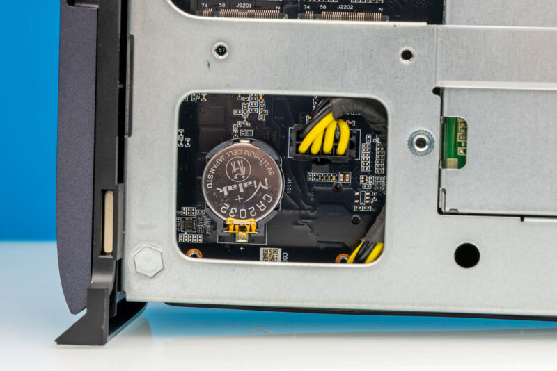 Minisforum N5 MAX 395 Inside 11
