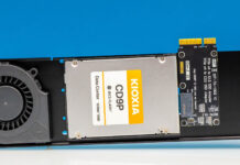 ADT R27A-BK3 EDSFF E1.S and E3.S to PCIe Slot Review R27A BK3 Installed 3