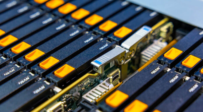 160-bay NVMe SSD 4U Server Shown at FMS 2026 Supermicro ASG-4116S-NU160R Supermicro Asg 4116S Nu160R 2.5 Pcie 4.0 Nvme Drive Bay 1