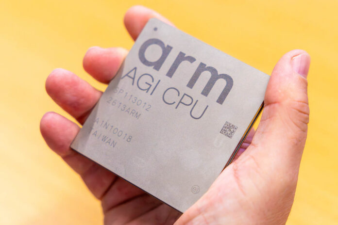 Arm представила собственный процессор AGI для центров обработки данных Процессор ARM AGI серии SP113012-1