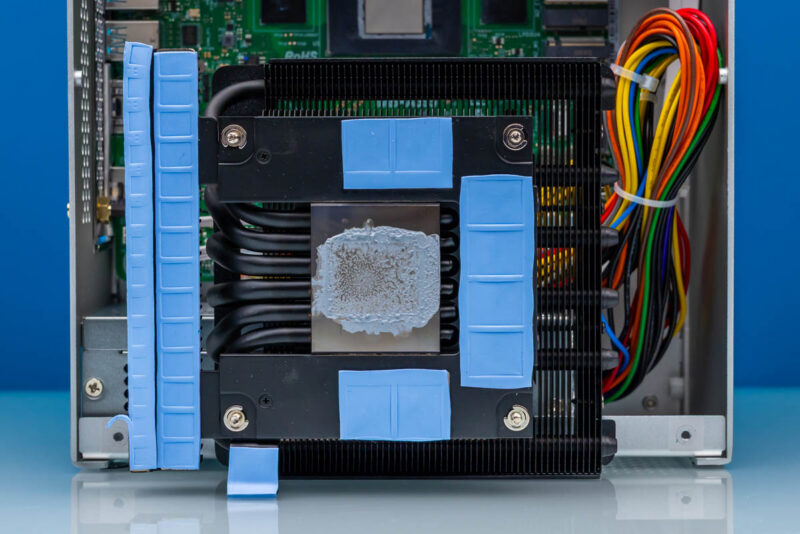ASRock Rack AI Box-A395-Heat Sink 1