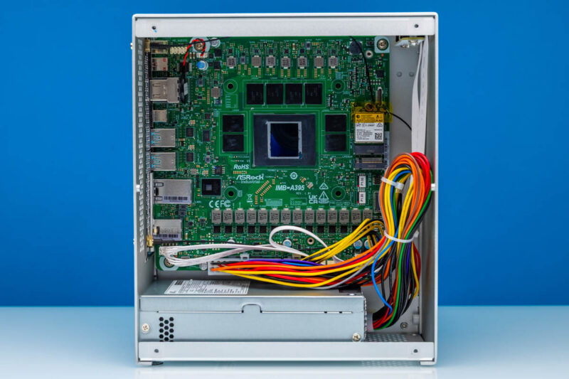 ASRock Rack AI Box-A395-Inside 8