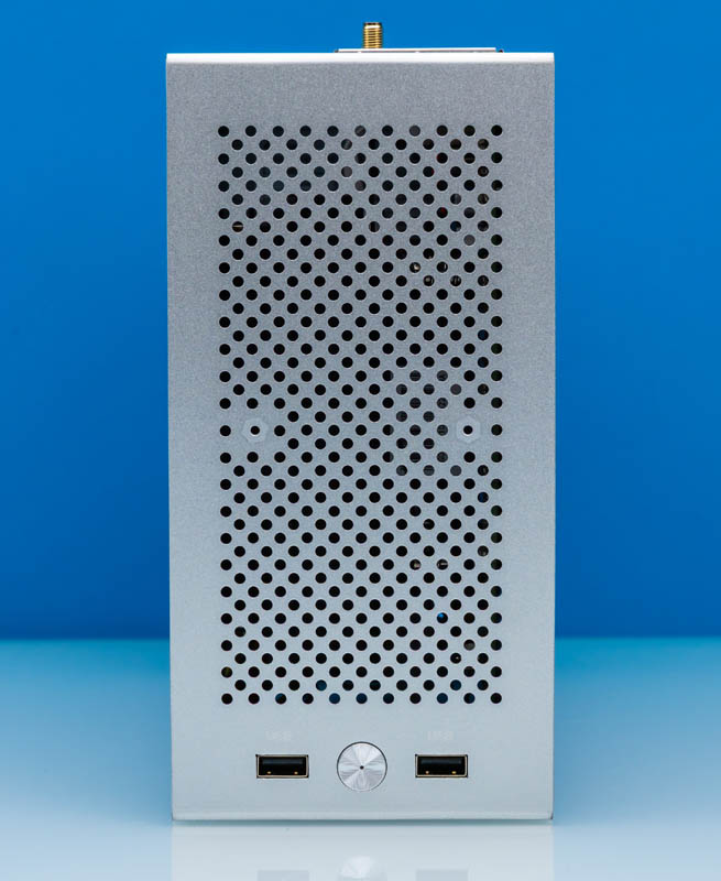 ASRock Rack AI Box-A395-Top 1
