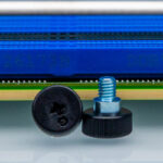 ASRock Rack SORANOD8-2L2T-M.2 Slot Screws 1