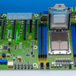 ASRock Rack SORANOD8-2L2T-Motherboard (Front)