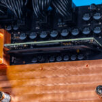 GIGABYTE W775-V10-L01-BMC Card
