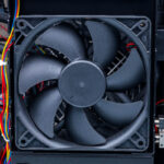 GIGABYTE W775-V10-L01-Internal Fan 2