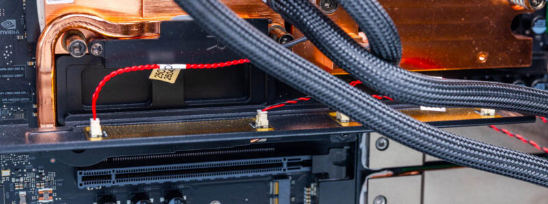 GIGABYTE W775-V10-L01-Leak Indicator 1