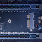 GIGABYTE W775-V10-L01-M.2 2230 Slot 1