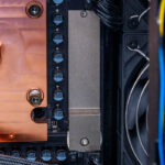 GIGABYTE W775-V10-L01-M.2 2280 PCIe 6.0 Slots 1
