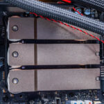 GIGABYTE W775-V10-L01-M.2 2280 PCIe 6.0 Slots 2