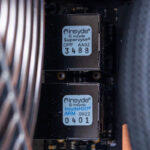 GIGABYTE W775-V10-L01-QSFP Port Conductors 1