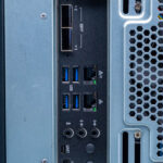 GIGABYTE W775-V10-L01-Rear IO 1