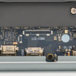 GMKtec EVO-X3 AI Mini PC-LCD CONN 1