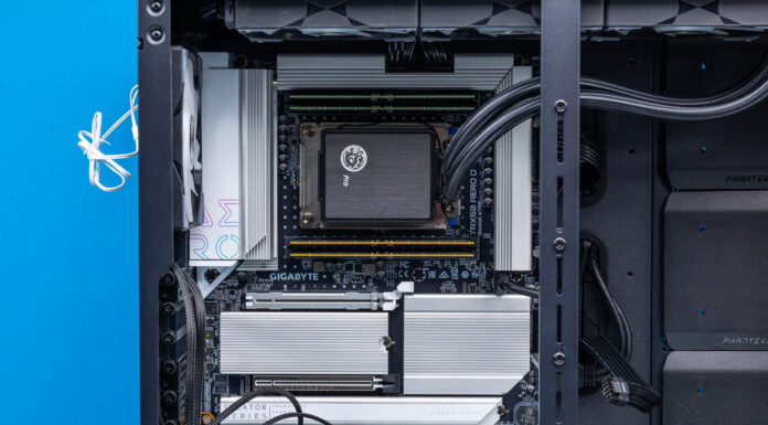 Gigabyte TRX50 AERO D Motherboard Review Gigabyte TRX50 AERO D-2