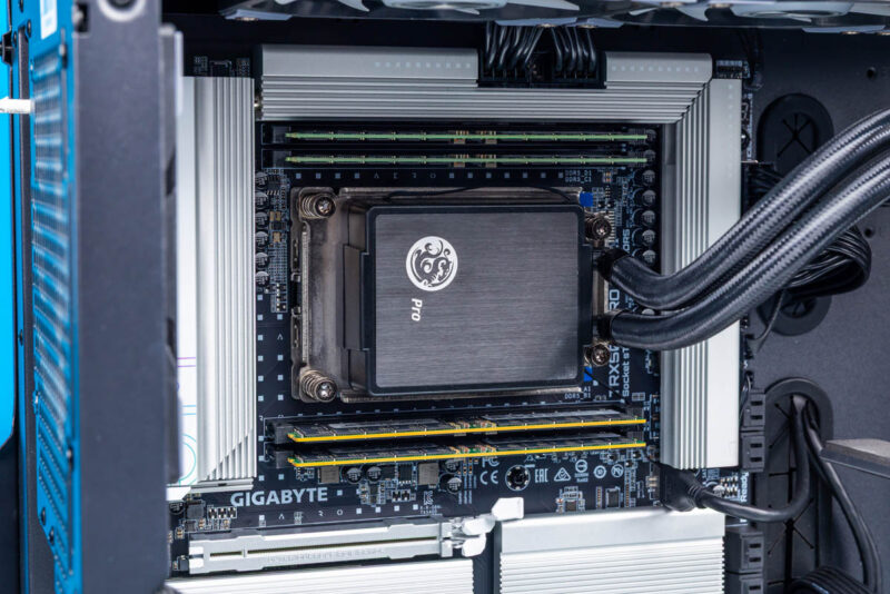 Gigabyte TRX50 AERO D-CPU Socket 2