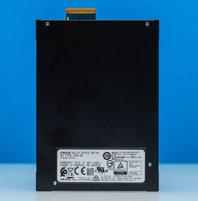 KIOXIA CM9 E3.S Enterprise NVMe SSD-Bottom 1