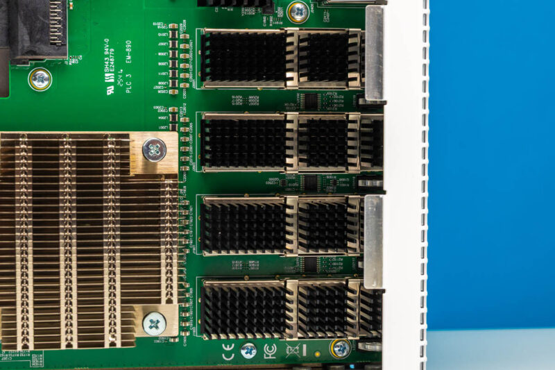 MikroTik CRS804 DDQ-400G QSFP56-DD Ports 2