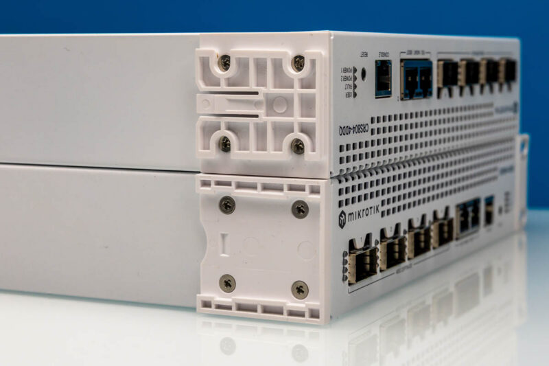MikroTik CRS804 DDQ-Dual Rack Mount Kit 4