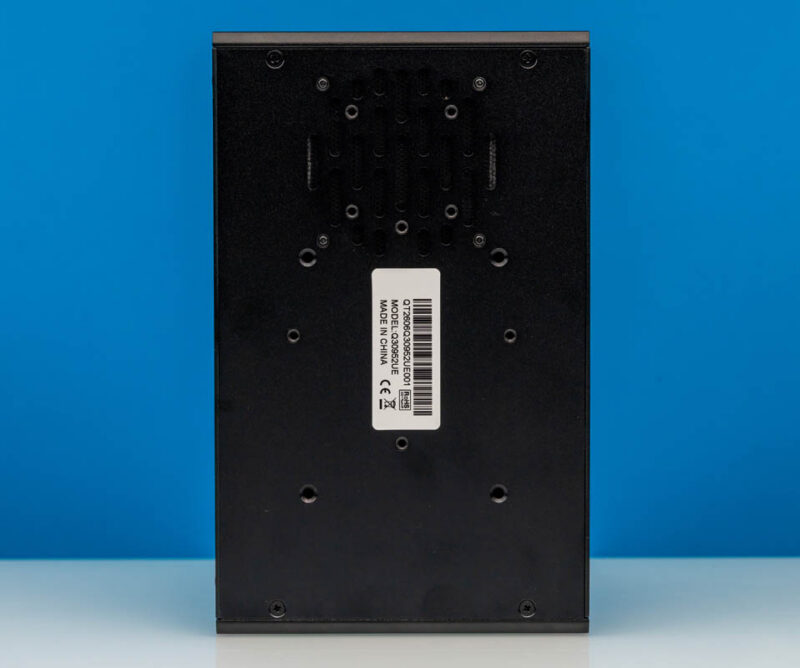 Qotom Q30952UE-Bottom 1