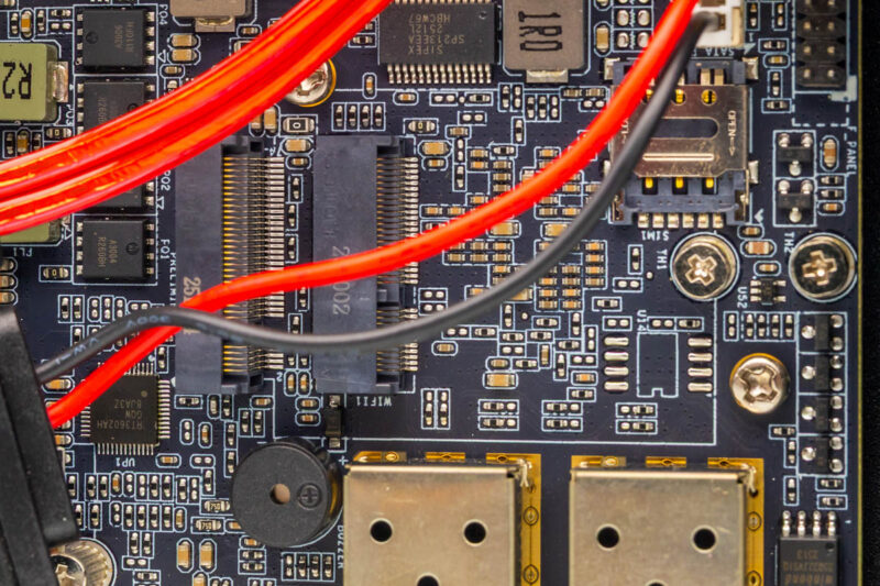 Qotom Q30952UE-Inside 2