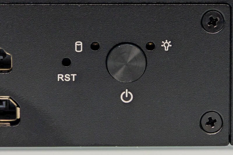 Qotom Q30952UE-Power Button 1