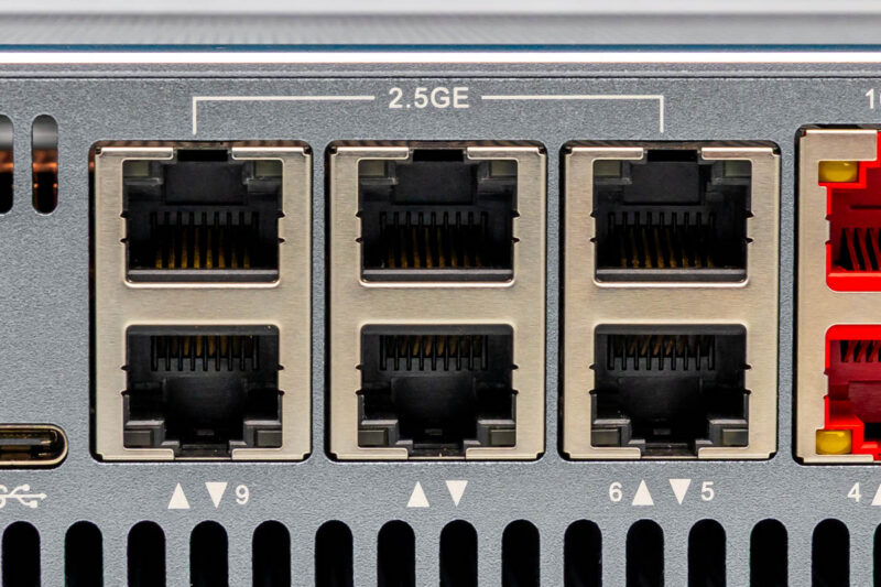 Qotom Q51551UT-2.5G LAN Ports 1