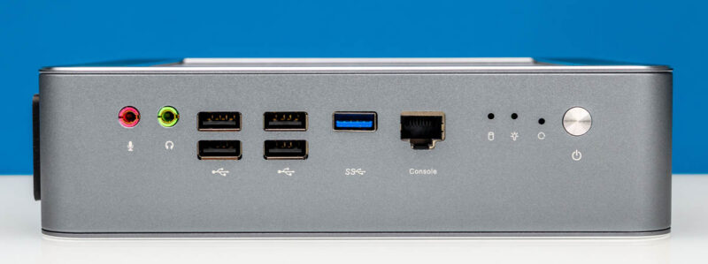 Qotom Q51551UT-Front 1