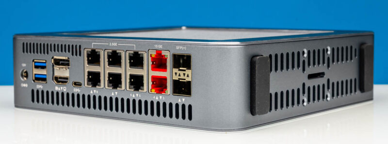 Qotom Q51551UT-Rear Angled 2