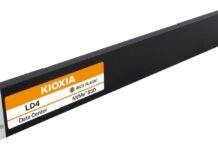 Kioxia LD4 E1.L QLC NVMe SSD Announced Kioxia LD4 E1.L SSD in slot-in orientation