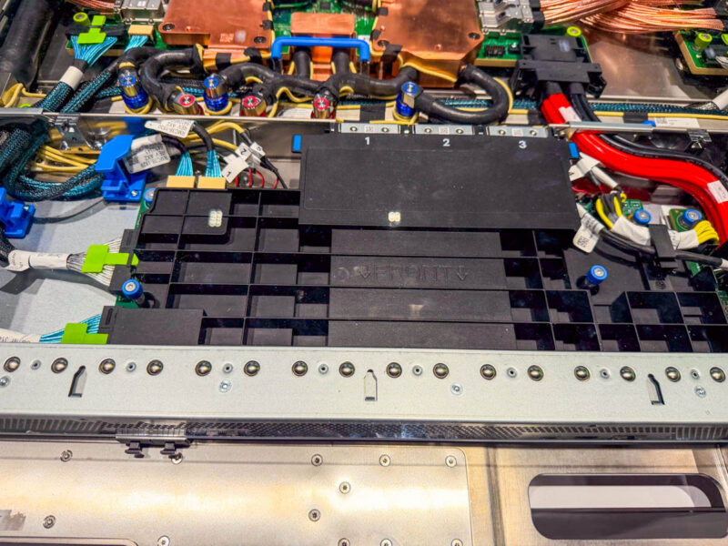 AMD Helios HPE Juniper QFX5252 OCP 2026-4