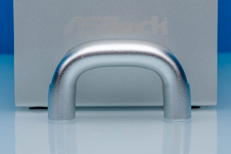 ASRock Rack AI Box-A395-Carry Handle 1