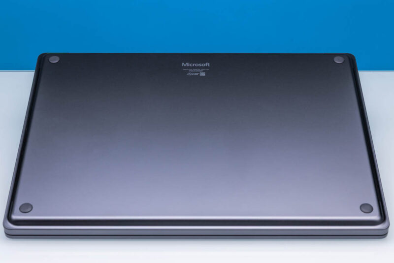 Microsoft Surface Laptop Ultra-Bottom 1