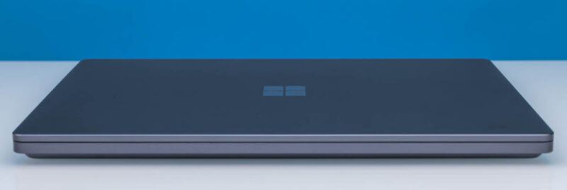 Microsoft Surface Laptop Ultra-Front 1