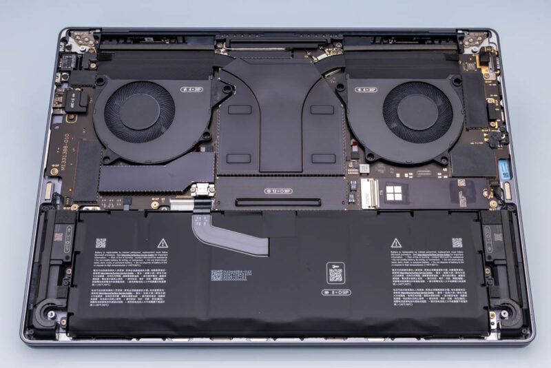Microsoft Surface Laptop Ultra-Inside 6 Microsoft Surface Laptop Ultra-Inside 6