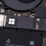 Microsoft Surface Laptop Ultra-SSD 1