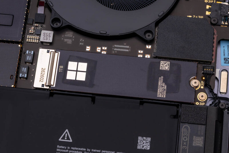 Microsoft Surface Laptop Ultra-SSD 1 Microsoft Surface Laptop Ultra-SSD 1